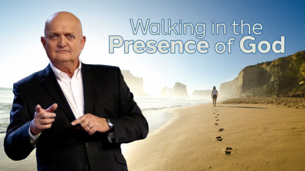 THE WEEKLY | Walking In the Presence of God